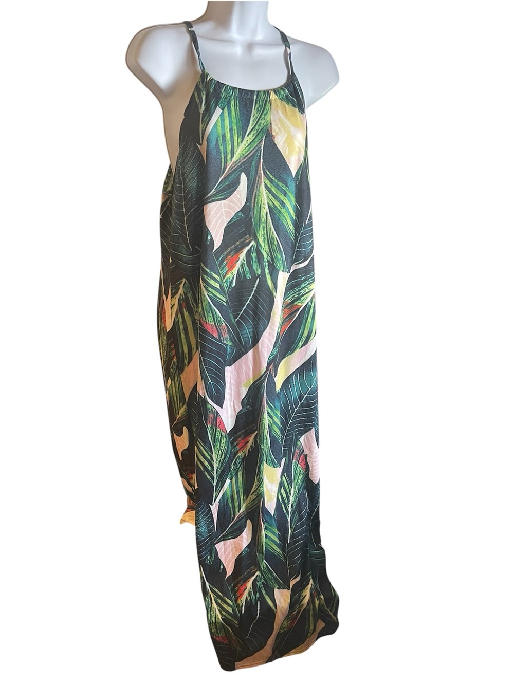 Leaf-Print Green Maxi Dress with Spaghetti Straps